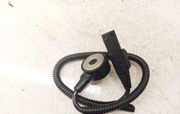 Volkswagen Cross Polo Detonation knock sensor 06K905377