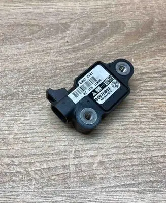 Alfa Romeo 156 Airbag deployment crash/impact sensor 60678863