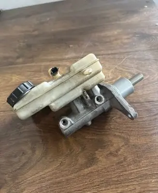 Renault Master III Master brake cylinder