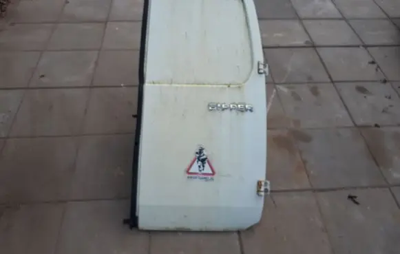 Peugeot Bipper Rear door 8703F1