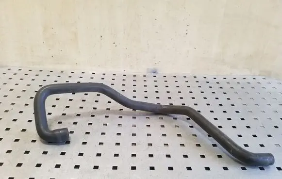 BMW 5 E39 Engine coolant pipe/hose 64218391017 8391017