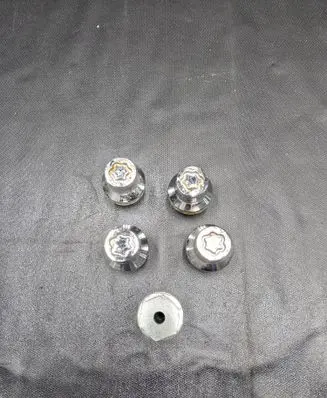 Subaru Impreza III Nuts/bolts 046155