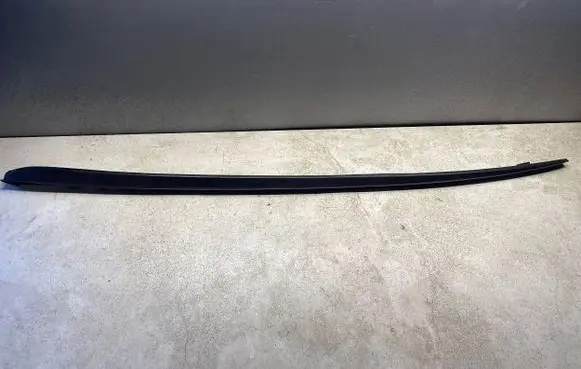 Opel Meriva A Windshield trim 336488536 93363715