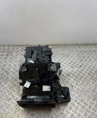 Renault Captur II Interior heater climate box assembly 272105786R 5EN6000580 5EN600000