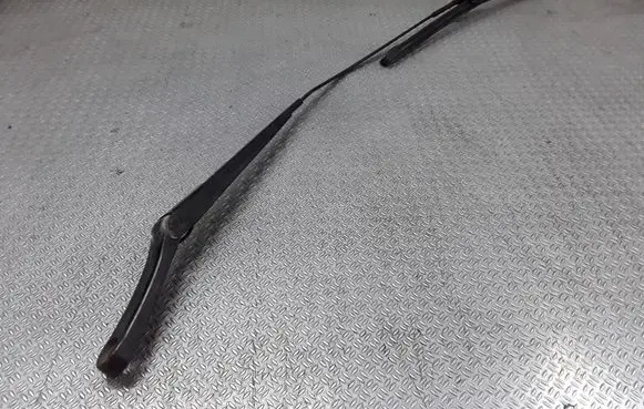 Volkswagen Caddy Windshield/front glass wiper blade 2K1955410A