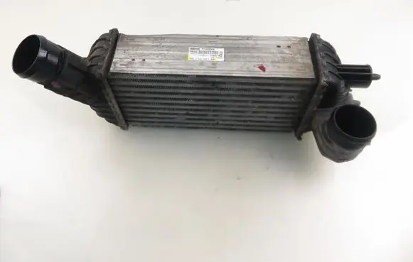 Citroen C4 Grand Picasso Intercooler radiator 9673015780
