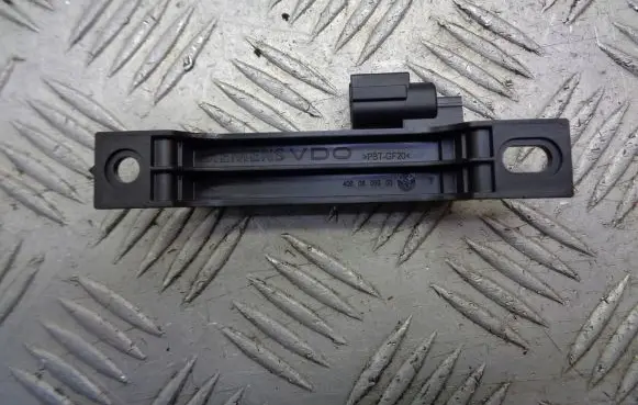 Renault Koleos II Airbag deployment crash/impact sensor 4080806900