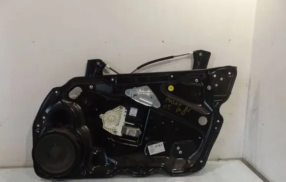 Volkswagen PASSAT B6 Front door electric window regulator 
