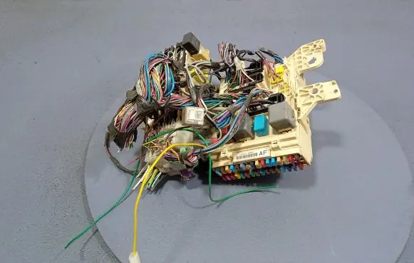 Toyota Sienna XL20 II Fuse box set