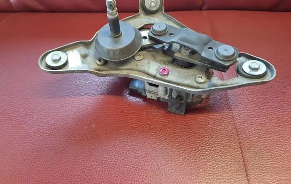 Peugeot 508 Front wiper linkage and motor 1397220613 1319964351 9677472680