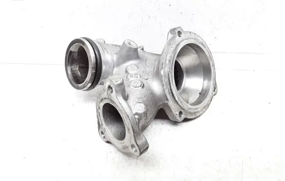 Mercedes-Benz E C207 W207 Turbo air intake inlet pipe/hose 
