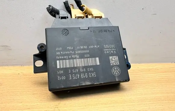 Volkswagen Golf VI Parking PDC control unit/module 5K0919475E