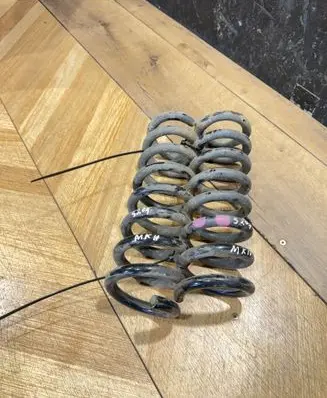Mercedes-Benz C W204 Rear coil spring 