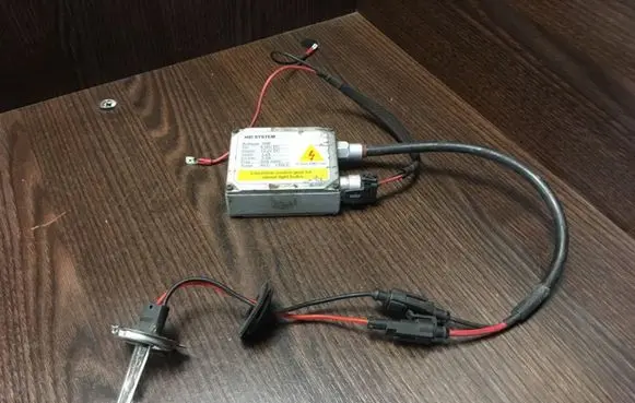 Iveco Daily 4th gen Headlight ballast module Xenon HIDSYSTEM 35W