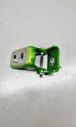 Opel Mokka B Front door lower hinge 1608322080