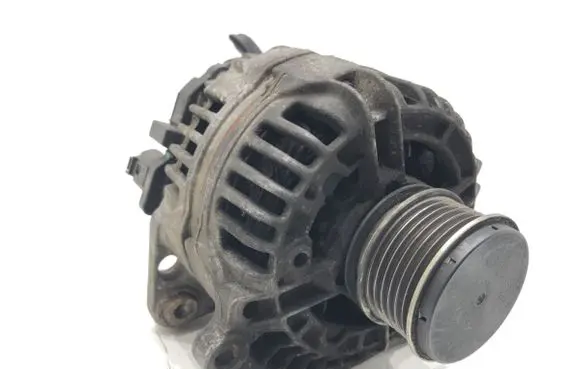 Seat Toledo II (1M) Generator/alternator 038903023L