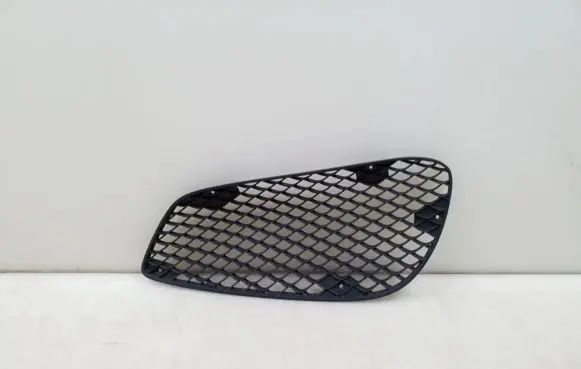 Mercedes-Benz E W212 Front bumper lower grill A2128850623