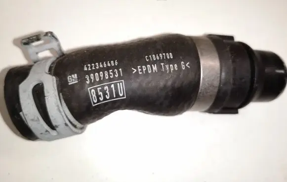 Opel Insignia B Engine coolant pipe/hose 39098531