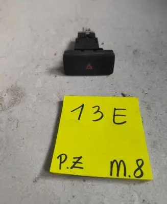 Nissan Primera Hazard light switch 3887277