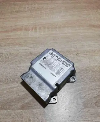 Skoda Octavia Mk2 (1Z) Airbag control unit/module 1K0909605S