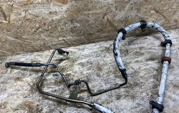 Power steering hose/pipe/line