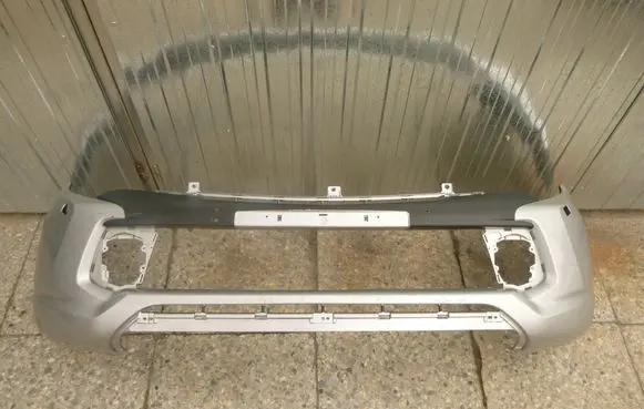 Mitsubishi L200 Front bumper 6400F763