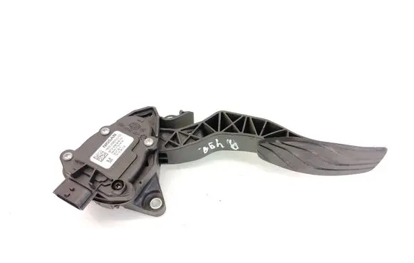 Nissan Qashqai Accelerator throttle pedal 180024BA0B 6PV00997815