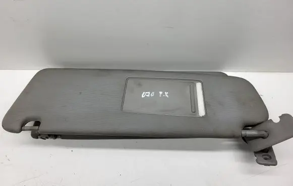 Volkswagen Touareg I Sun visor 7L6857551