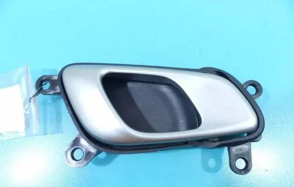 Rear door interior handle