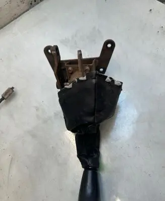 Mitsubishi Canter Gear selector 213