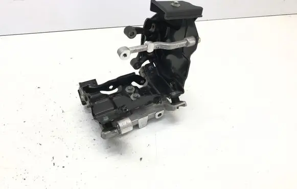 Honda e:Ny1 A/C compressor mount bracket GHX-1 6PA-2 231007B030