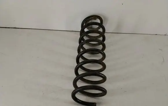 Mercedes-Benz E W211 Rear coil spring T380354 78023