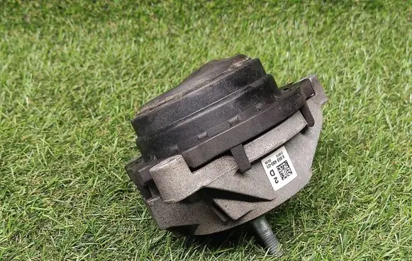 BMW 3 GT F34 Engine mount bracket 6855460 0356 210913