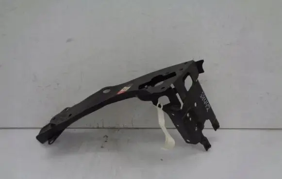 Mercedes-Benz E W213 Headlight/headlamp mounting bracket A1298172820