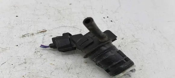 Toyota Prius (XW20) Windscreen/windshield washer pump 8533060180 0602104621