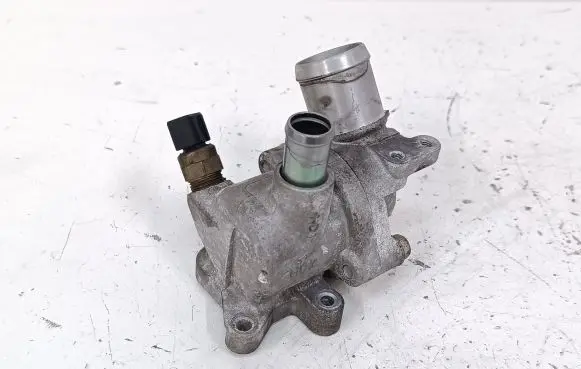 Hyundai ix35 Thermostat/thermostat housing