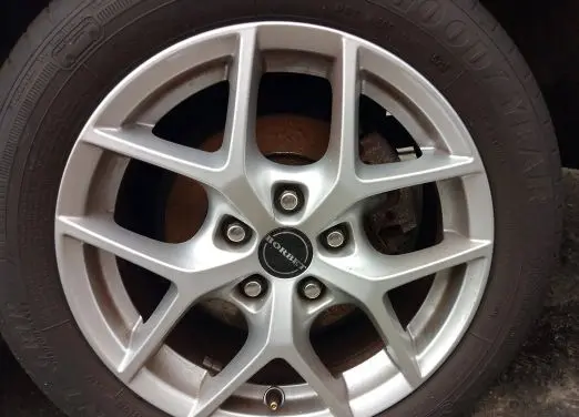 Ford Focus R16 alloy rim 