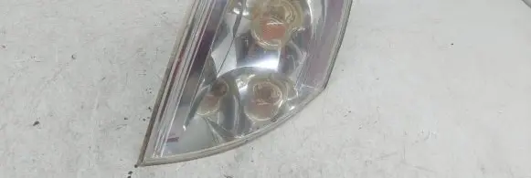 Mitsubishi Space Star Front indicator light MR416899