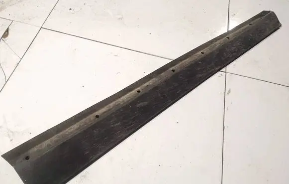 Mazda CX-3 Front door trim (molding) d10e51ra1 d10e-51ra1