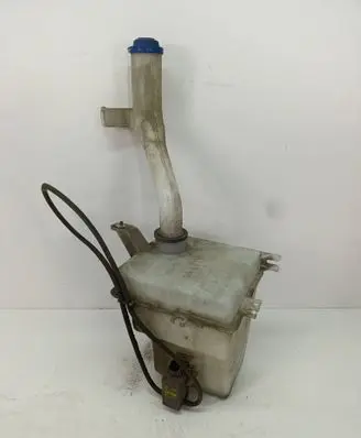 KIA Rio Windshield washer fluid reservoir/tank 986101G001
