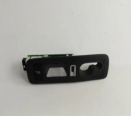 Porsche Cayenne (92A) Front seat light 95863229131