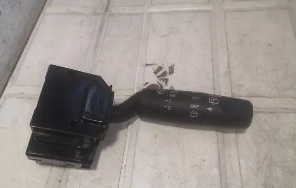 Mazda 3 I Wiper control stalk 17D682