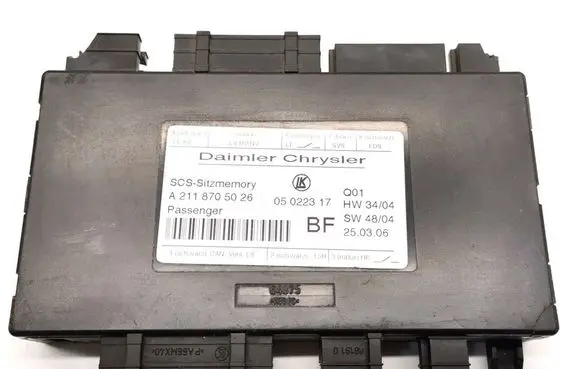 Mercedes-Benz E W211 Seat control module A2118705026