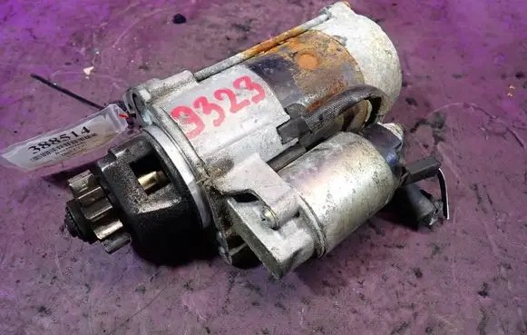 Nissan X-Trail T30 Starter motor 