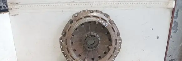 Peugeot 607 Pressure plate 124025710 9641165480 9635710280