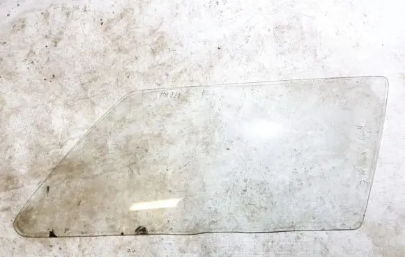 Volkswagen PASSAT B2 Rear side window