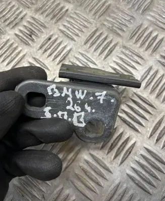 BMW 7 E65 E66 Rear door upper hinge