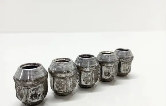Opel Antara Nuts/bolts 