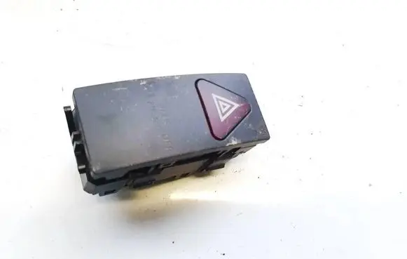 Mercedes-Benz E W212 Hazard light switch 2129052400 33692612