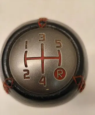 Fiat 500 Gear lever shifter trim leather/knob 